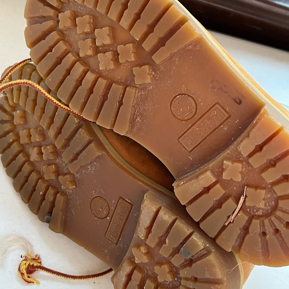 Timberland Kids Waterproof Boots Size 3 - Picture 6 of 8